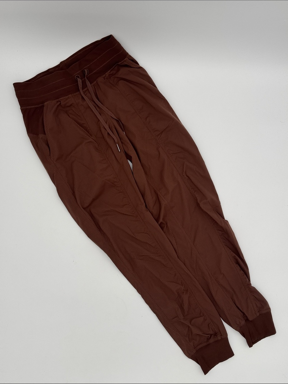 Lululemon Brown Jogger Pants with Elastic Waist